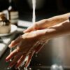 7 Kebiasaan Cuci Tangan yang Benar Versi WHO — Panduan untuk Tenaga Kesehatan dan Masyarakat Umum